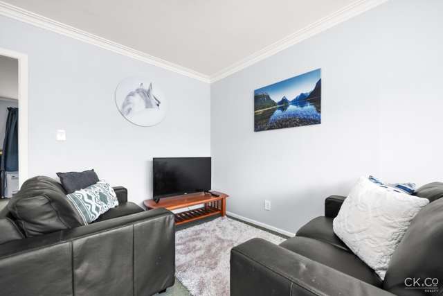 5/518 Fergusson Drive Trentham_4