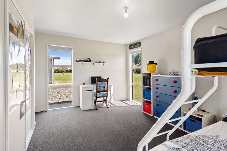 18 McHugh Crescent Darfield_16