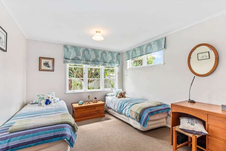 21 Larsen Road Panmure_12
