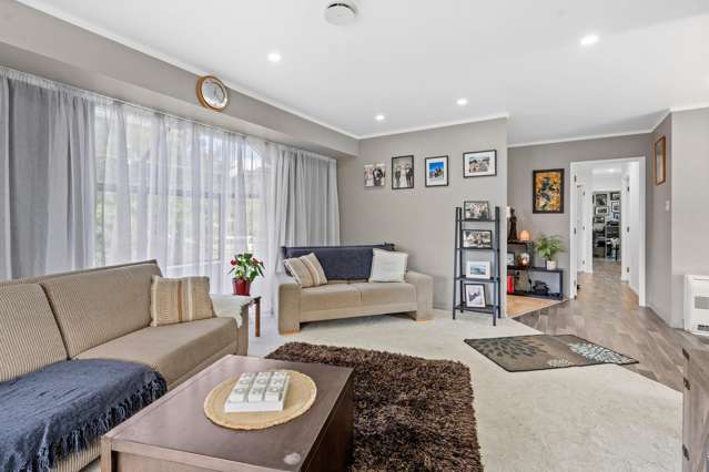 102 Fairway Drive Te Kamo_3