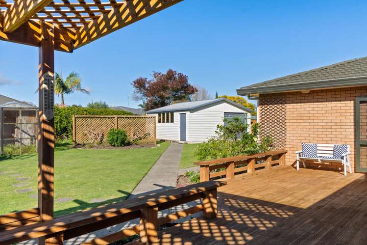5 Margaret Place Lytton West_22