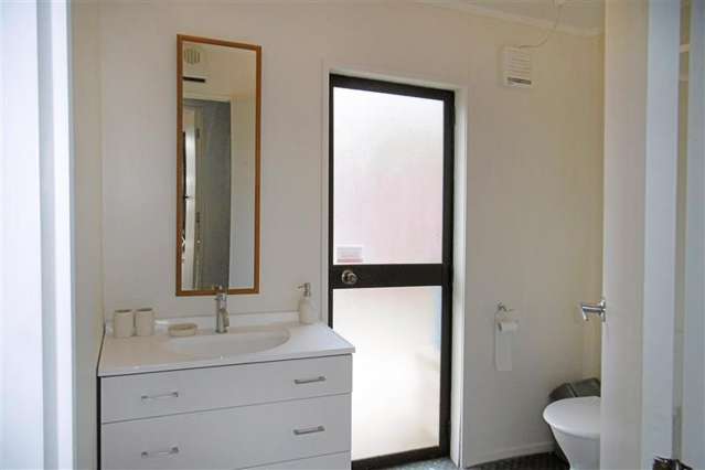 200a Fernhill Road Fernhill/Sunshine Bay_4