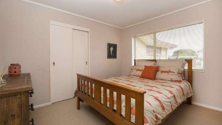 2 Jan Higgins Place Golflands_12