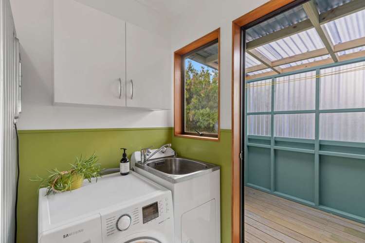 17 Te Moau Avenue Parakai_14