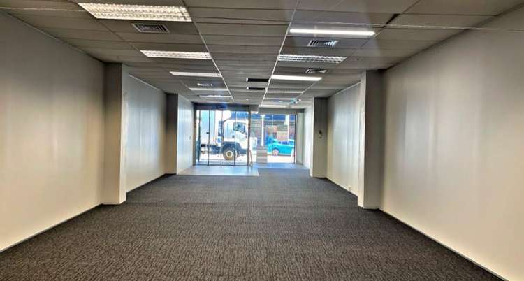 15-17 Hurstmere Road Takapuna_1