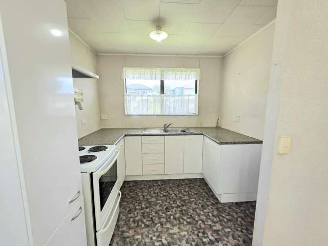 76 Staveley Avenue 10044_4