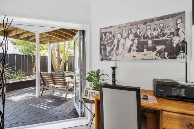 2/36 Nihill Crescent Mission Bay_17