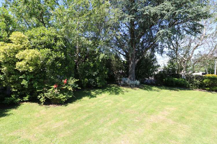 6 Lincoln Road Carterton_17