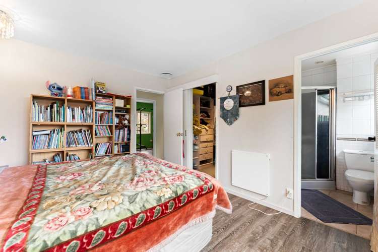 23 Oaktree Avenue Browns Bay_12