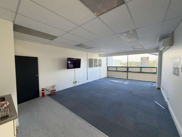 33 Waipareira Avenue Henderson_6
