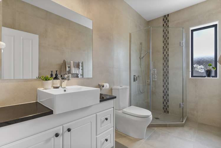 84 Liberty Crescent Beachlands_24