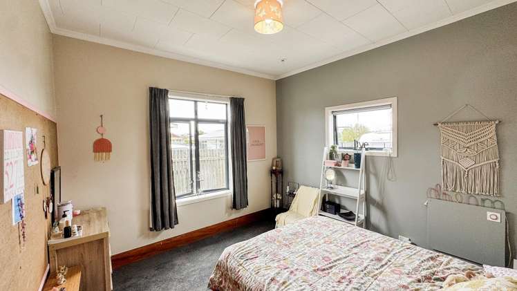 195 Weld Street Hokitika_11