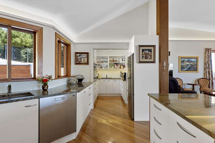 123 Glenstrae Road Redcliffs_17