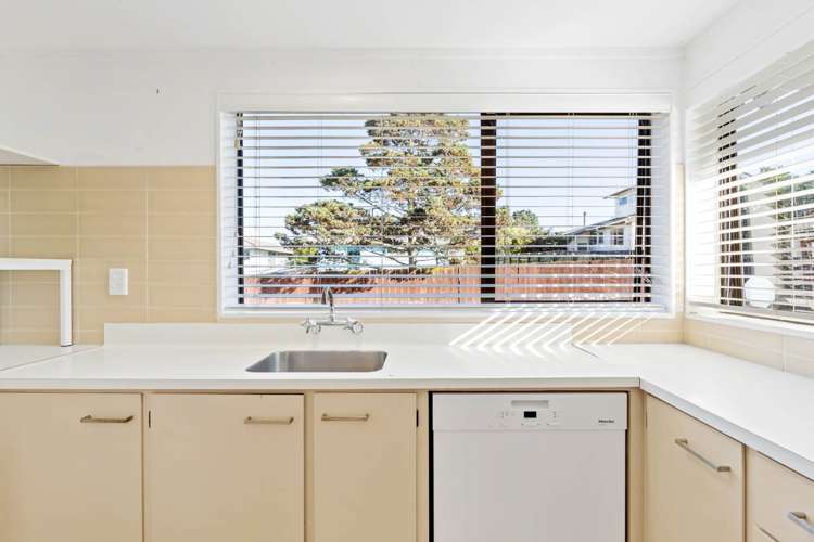 2/70 Butterworth Drive Glendene_5