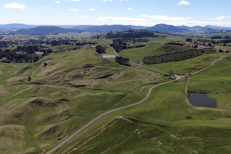 1549 & 1553 Poihipi Road Oruanui_19