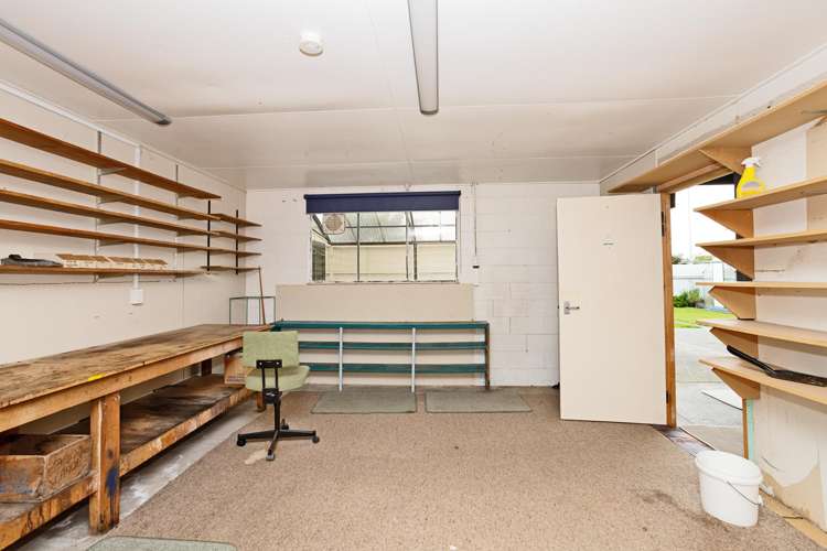 196 Chelmsford Street Windsor_17