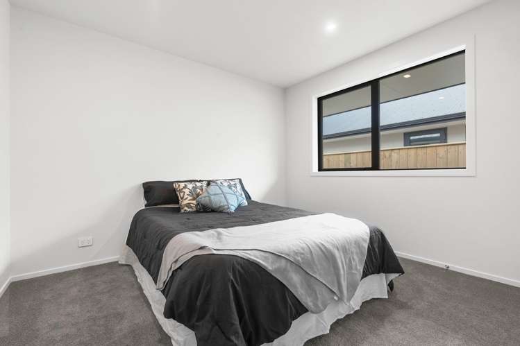 12 Pohutukawa Place Lansdowne_14