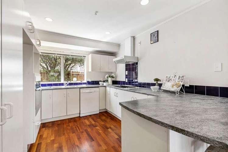21 Kenneth Small Place Remuera_2