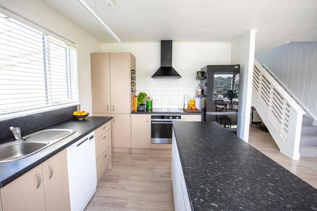 8A Sheridan Terrace Johnsonville_4