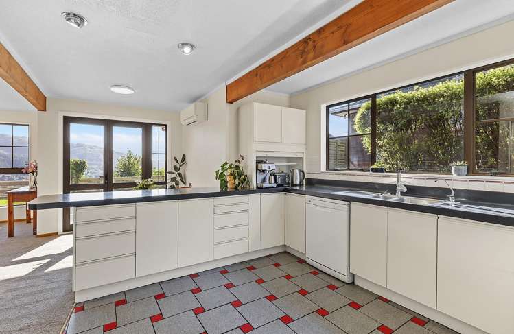 70 Woodman Drive Tawa_6