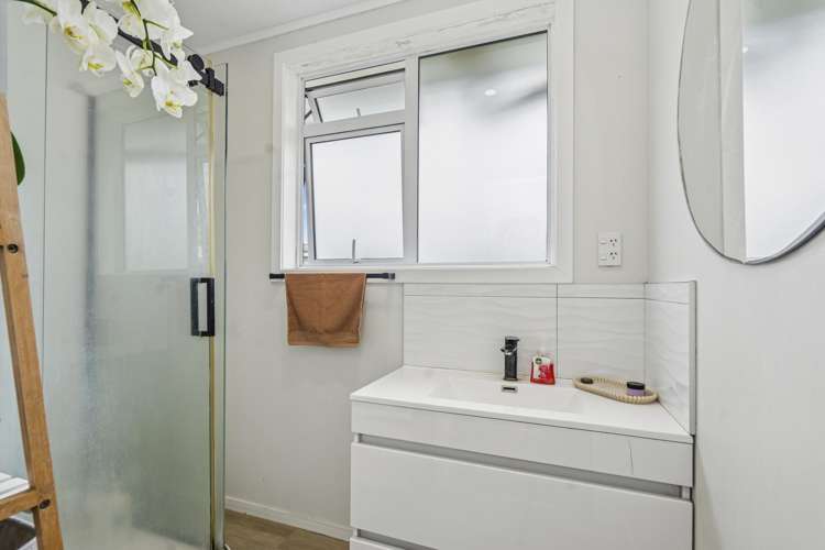 10 Clouston Crescent Fenton Park_11