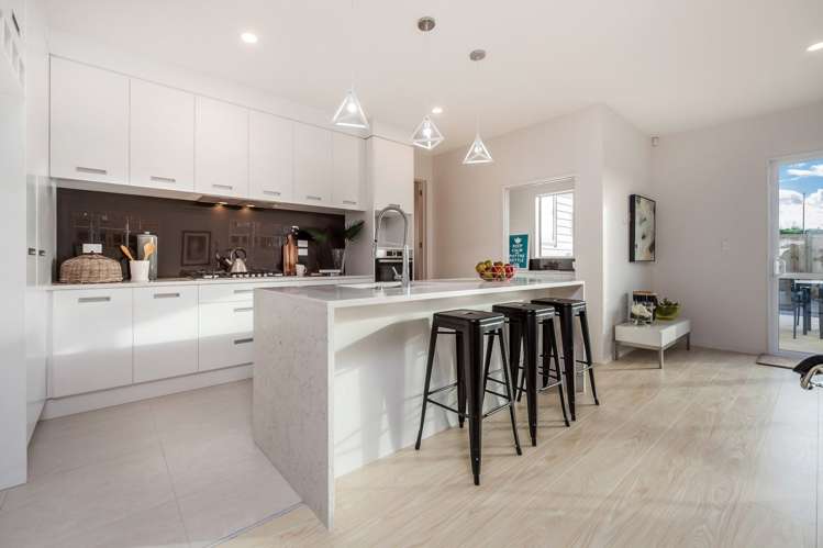 6 Cloghfin Place Flat Bush_21