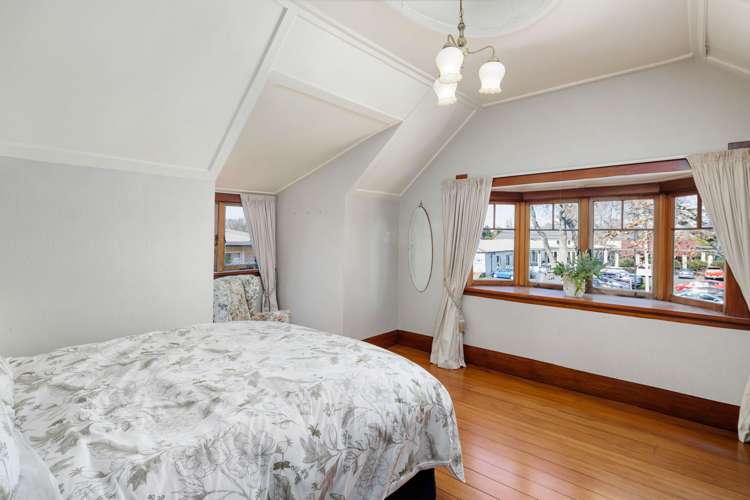 5 Te Aroha Street Hamilton East_22