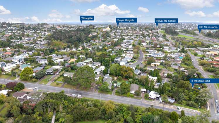 8 Makora Road Massey_2