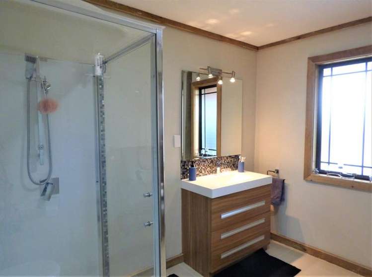 593 Ormiston Road Waipu_15