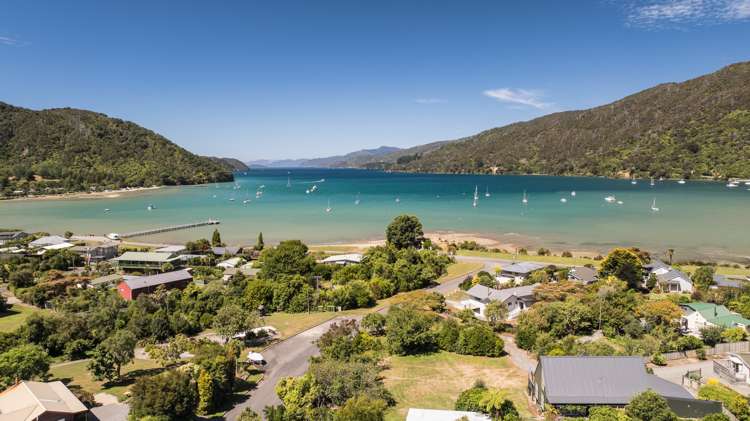 1 Okiwa Place Anakiwa and Surrounds_8