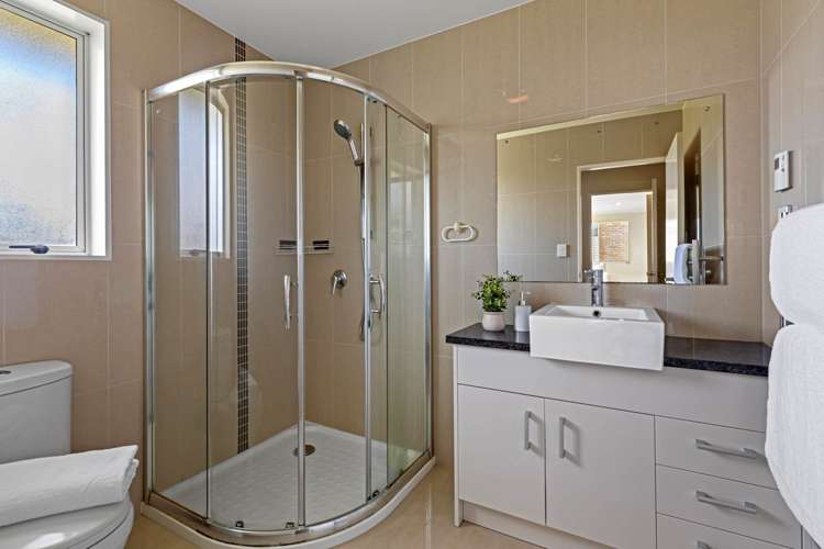 6 Bangla Place Massey_15