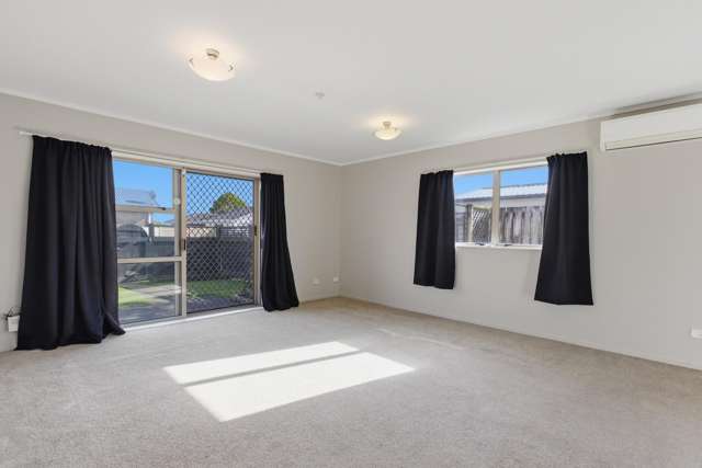 9 Checketts Place Papamoa_3