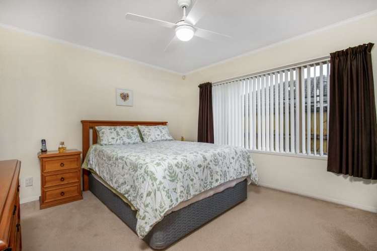 49 Sandwick Drive Manurewa_5