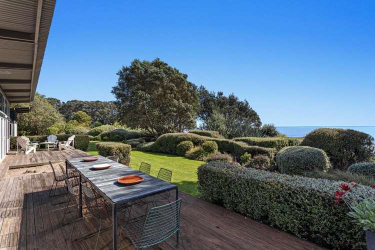 8 Thompson Road Waiotahe_11