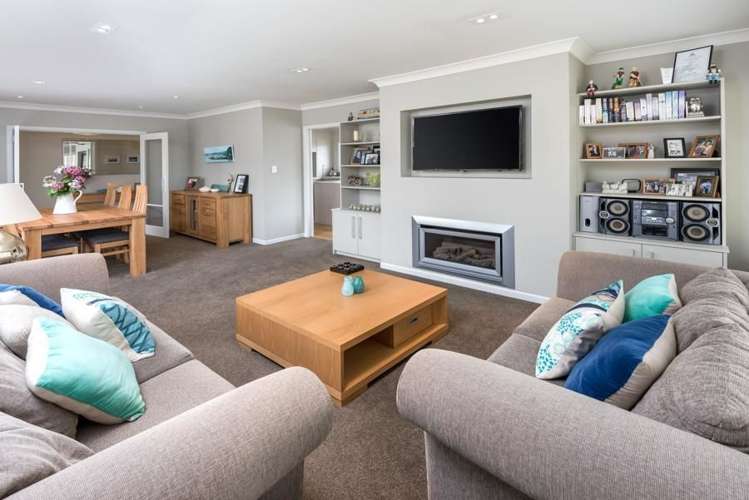 6 Tanglewood Place Cockle Bay_8