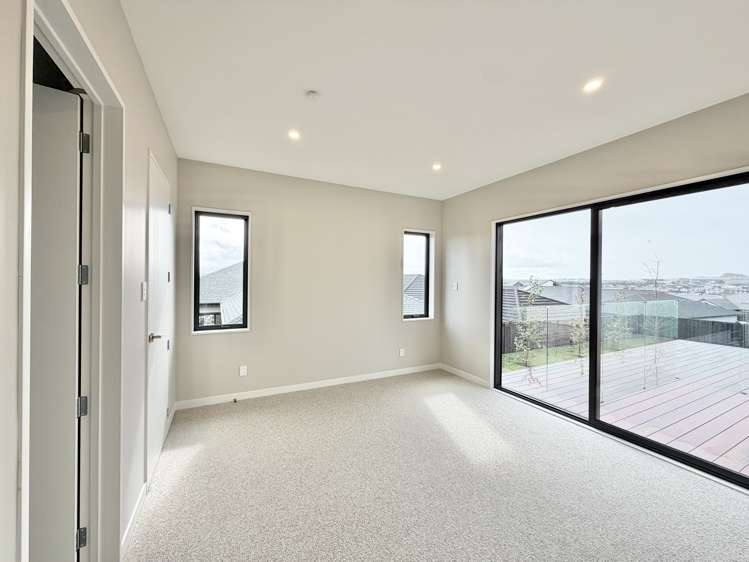 6 Lambert Road Milldale_13