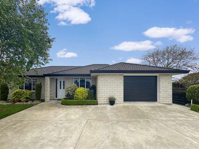 DANNEVIRKE - THREE BEDROOM