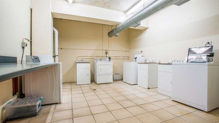 A27/210 Dairy Flat Highway Albany_8