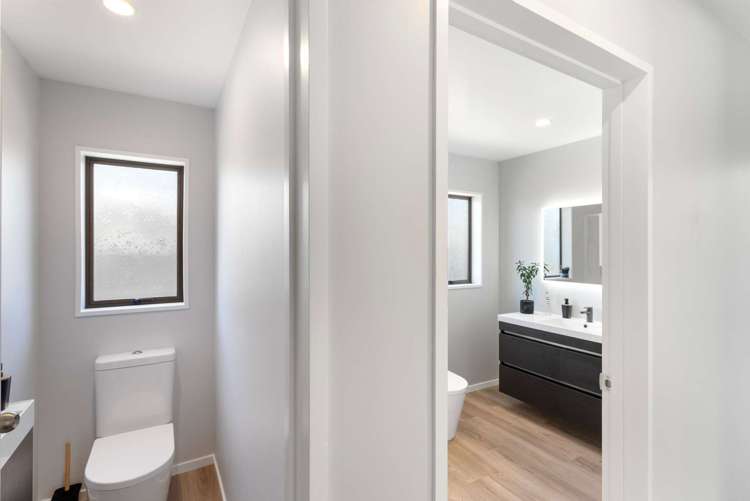 4 Jacaranda Place Parklands_12