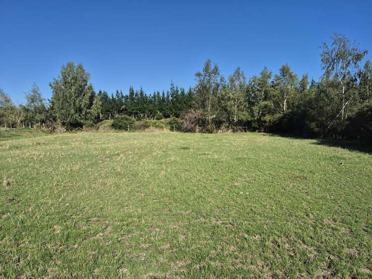 2400a Takapau Road_1