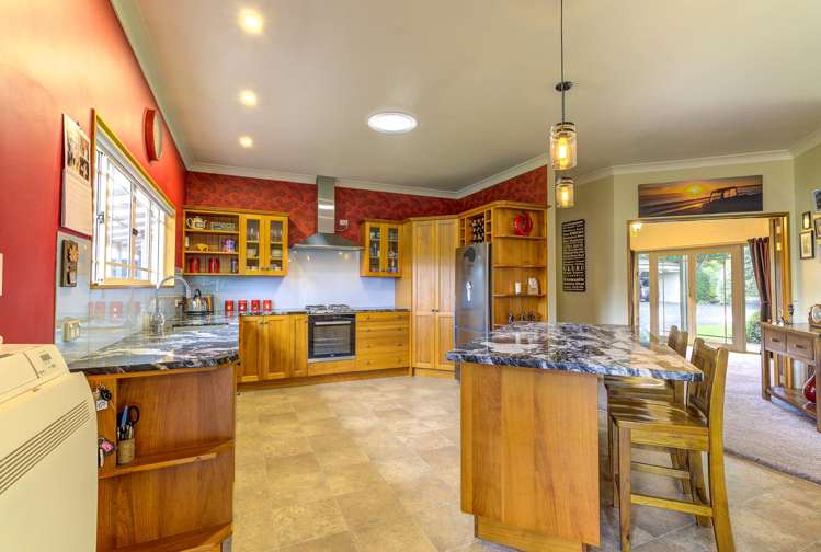 2285 Kakaramea Road Whatawhata_5