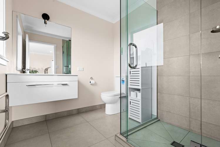 40 Pelorus Avenue Poraiti_17