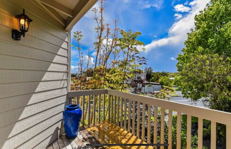 10 Unsworth Drive Unsworth Heights_18