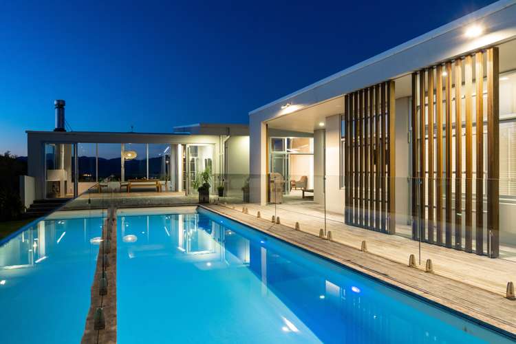 127 Fairbourne Drive Fairhall_12