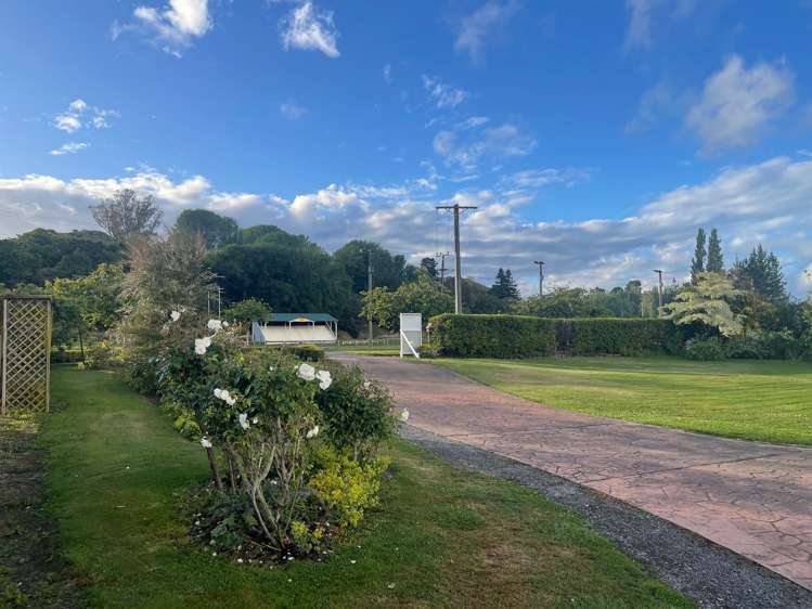 20 Paraekaretu Street Hunterville_30