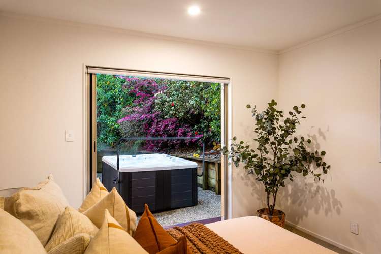 30d Derwent Crescent Titirangi_18