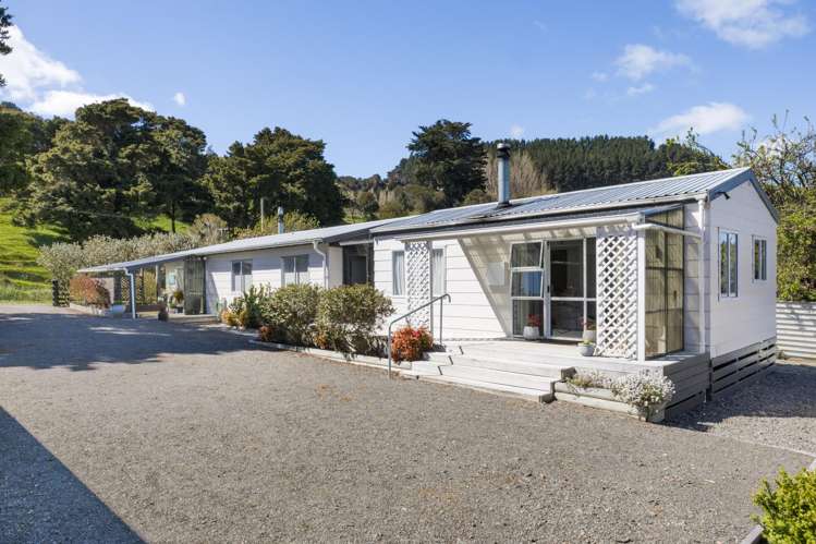 443 Reu Reu Road Halcombe_18