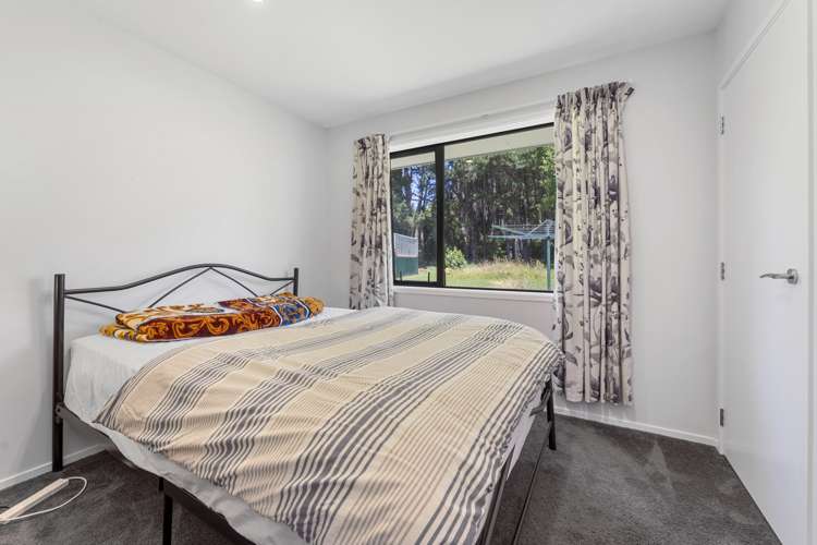 81 Halls Road Pahiatua_21