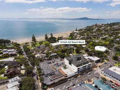13/423-427 Beach Road_1