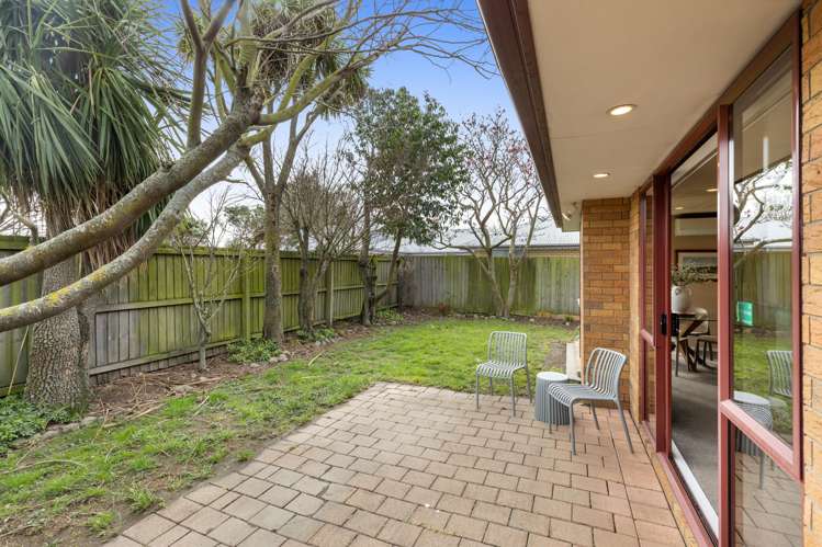 2/172 Langdons Road Papanui_13